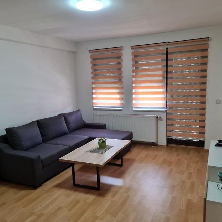 Apartmani Sk Brčko Esterno foto